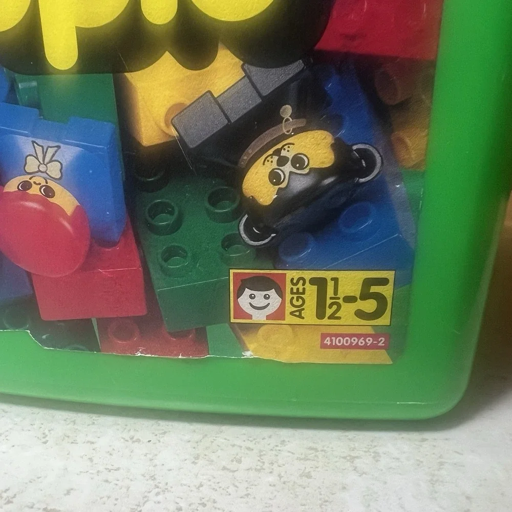 LEGO DUPLO Large Green Bucket #1844 3 People Vintage Door Cars Mixed Collection